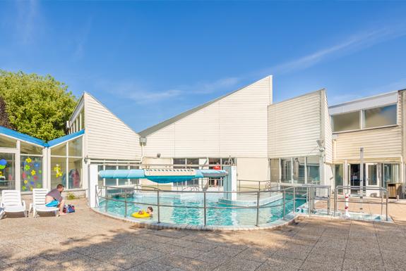 Außenswimmingpool | Roompot Beach Resort